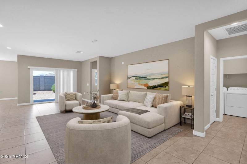 33-web-or-mls-17-web-or-mls-P1246227 (1)