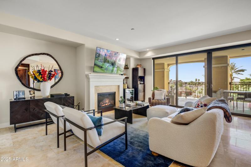05-Living Room