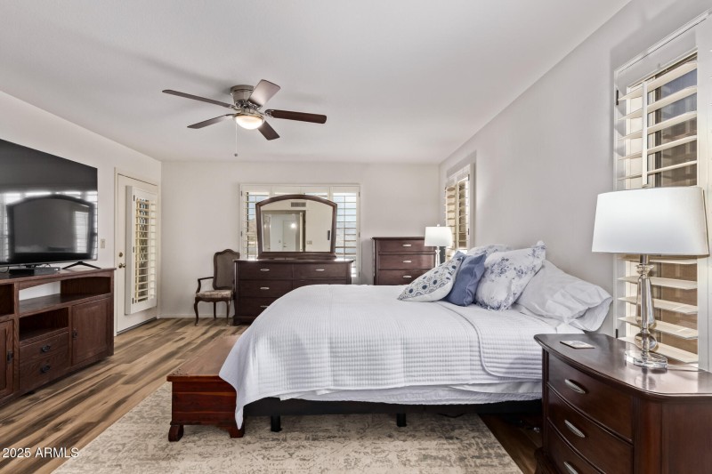 Main floor primary suite