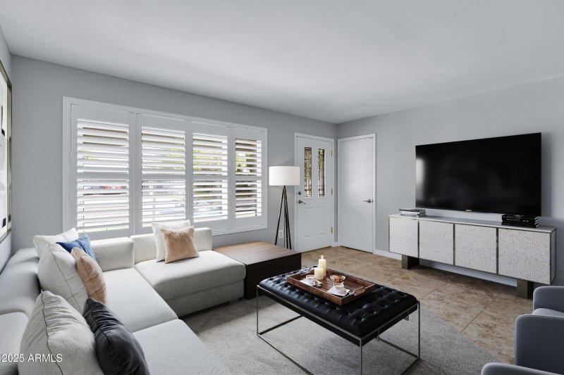 201 E Harvard Dr-8_VT