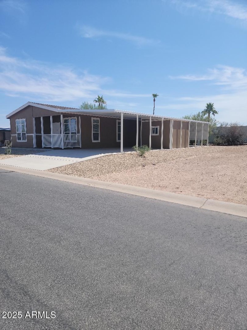 3605 North Dakota home for sale next to