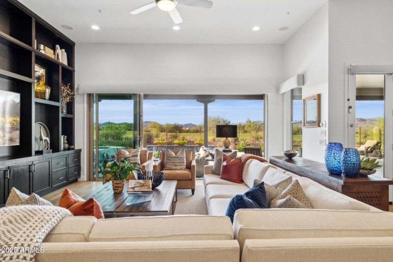 6-web-or-mls-17870-e-wolf-tree-ln