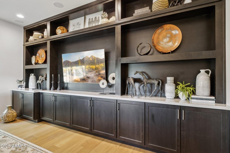 10-web-or-mls-17870-e-wolf-tree-ln