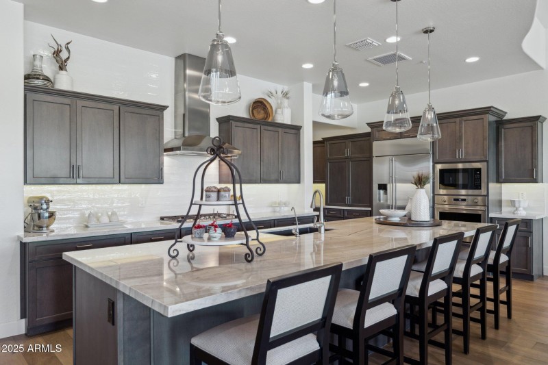 14-web-or-mls-17870-e-wolf-tree-ln