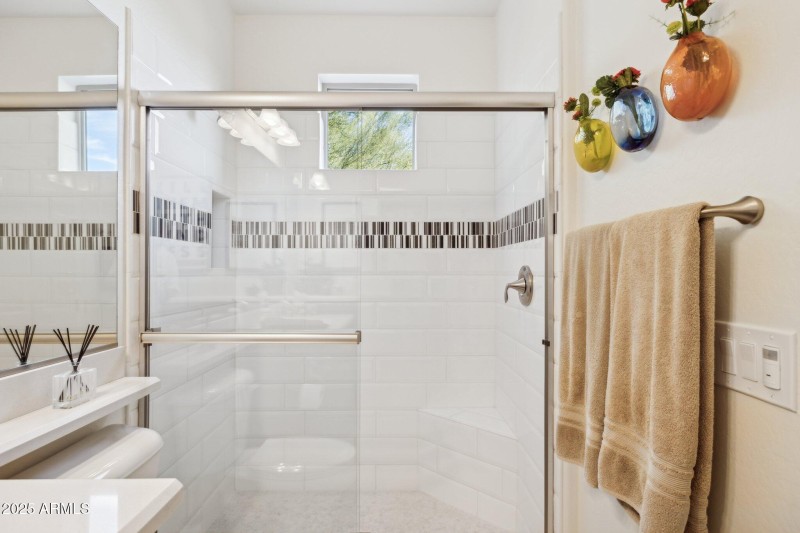 44-web-or-mls-17870-e-wolf-tree-ln