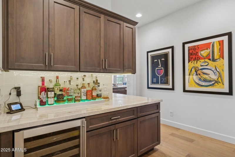 48-web-or-mls-17870-e-wolf-tree-ln