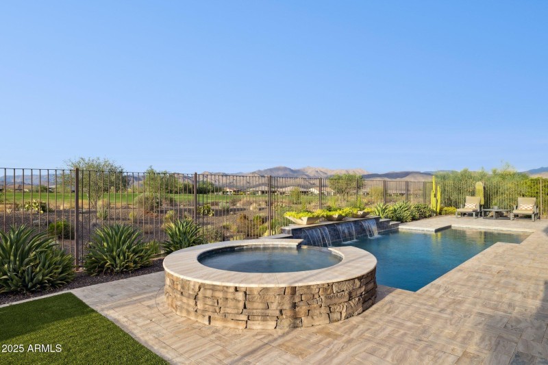 58-web-or-mls-17870-e-wolf-tree-ln
