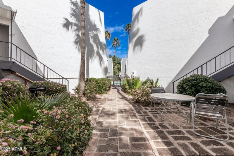 20230315233844380205000000-o