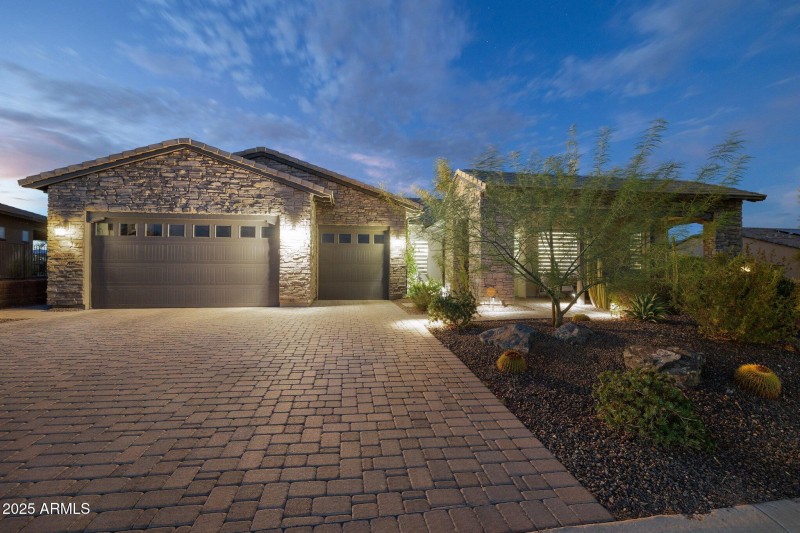 83-web-or-mls-17870-e-wolf-tree-ln