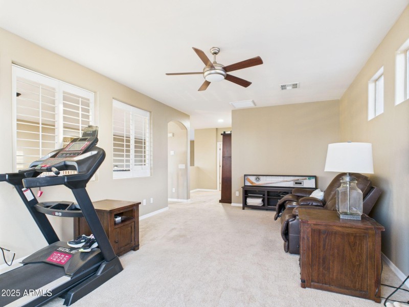 24-web-or-mls-CAM03379G0-PR0138-STILL024