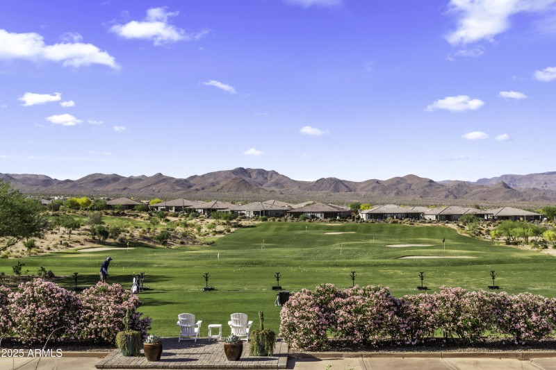 26Driving Range