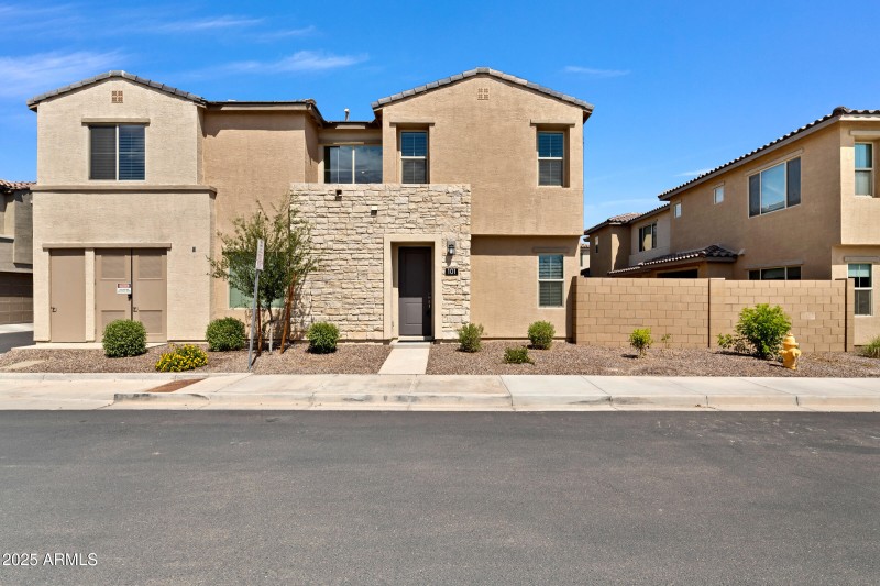 679 E Furness Dr Unit 101-1