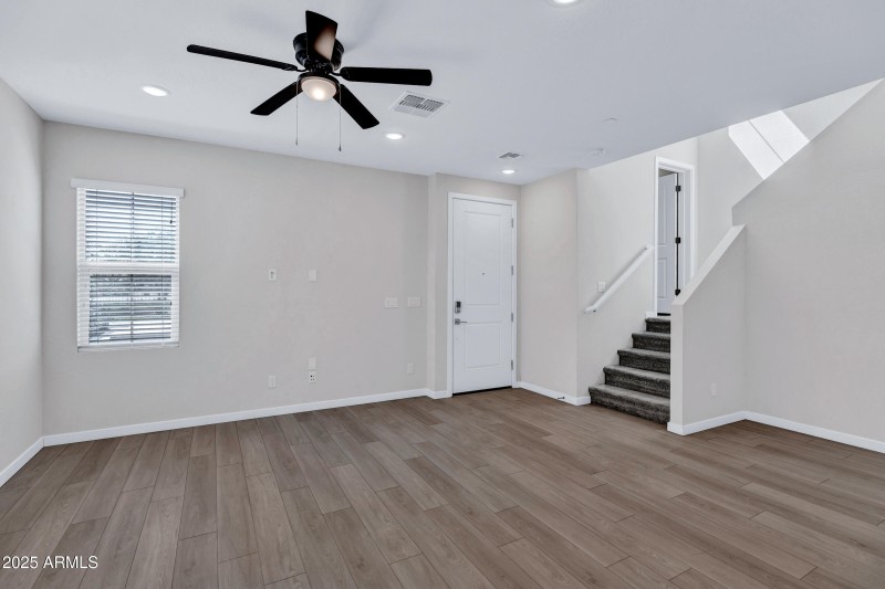 679 E Furness Dr Unit 101-9