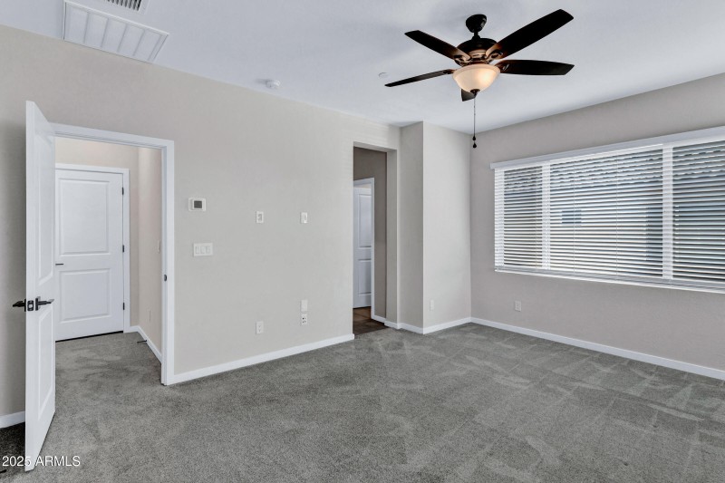 679 E Furness Dr Unit 101-25