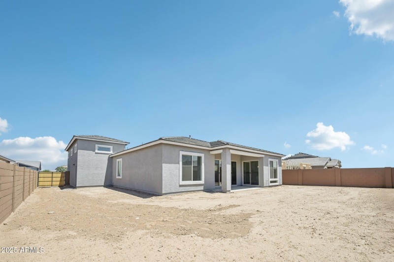 34-web-or-mls-E Twin Acres Dr-S0708-034