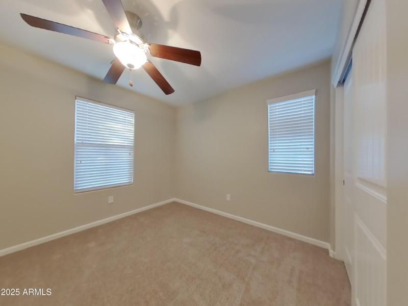 12_pc_C9C0FrO7Sy_aiooGVWkkq_layout_1