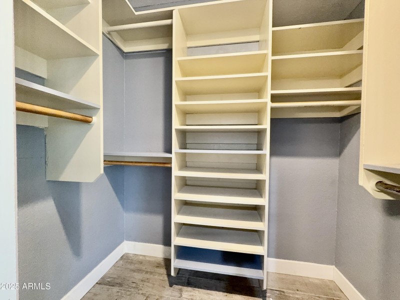 ED05DD2E-989D-4802-BADF-44C623483359_1_2