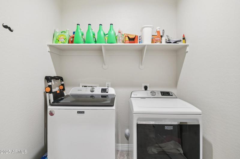 Laundry w/shelving