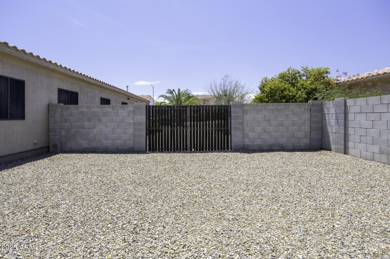 Back RV Gate