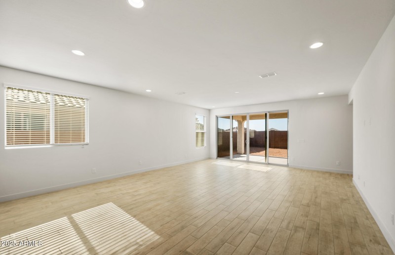 Cafe/Gathering Room