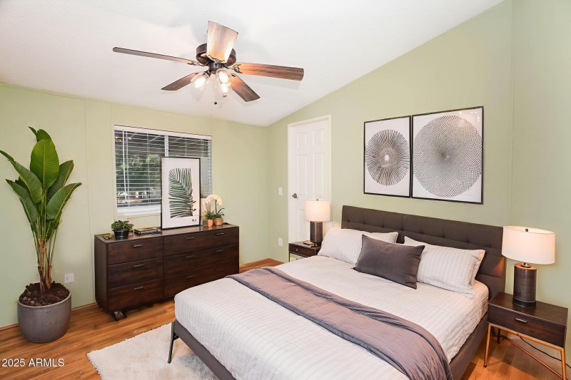 DSC09437 - Bedroom - Industrial - 15