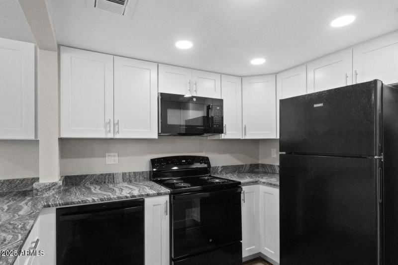 20230815210159316399000000-o