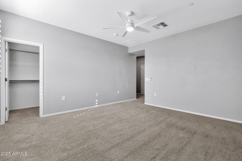 1959 E Hampton Ln Unit 102-17