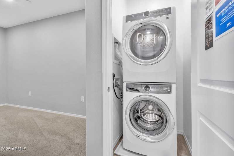 1959 E Hampton Ln Unit 102-30