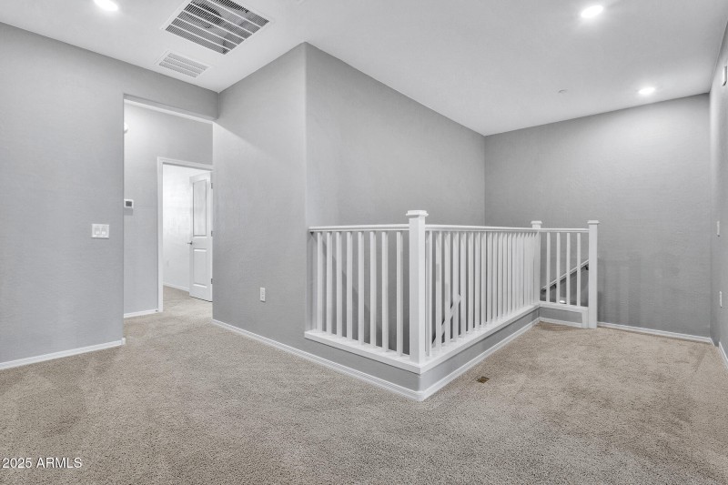 1959 E Hampton Ln Unit 102-31