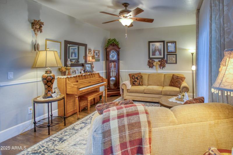 Paxmanphoto_PAX_9627