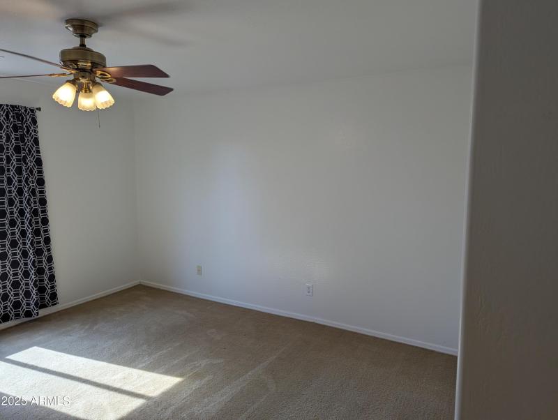 PXL_20250807_225855597