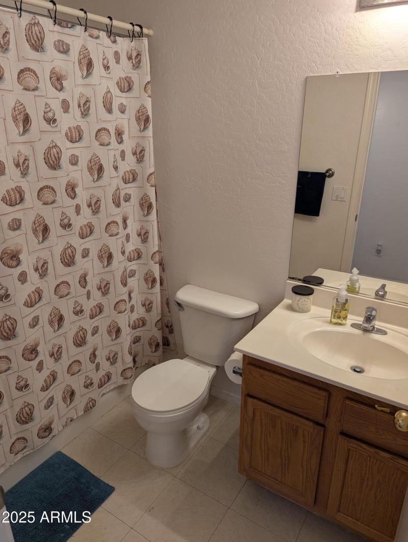 PXL_20250807_230310909