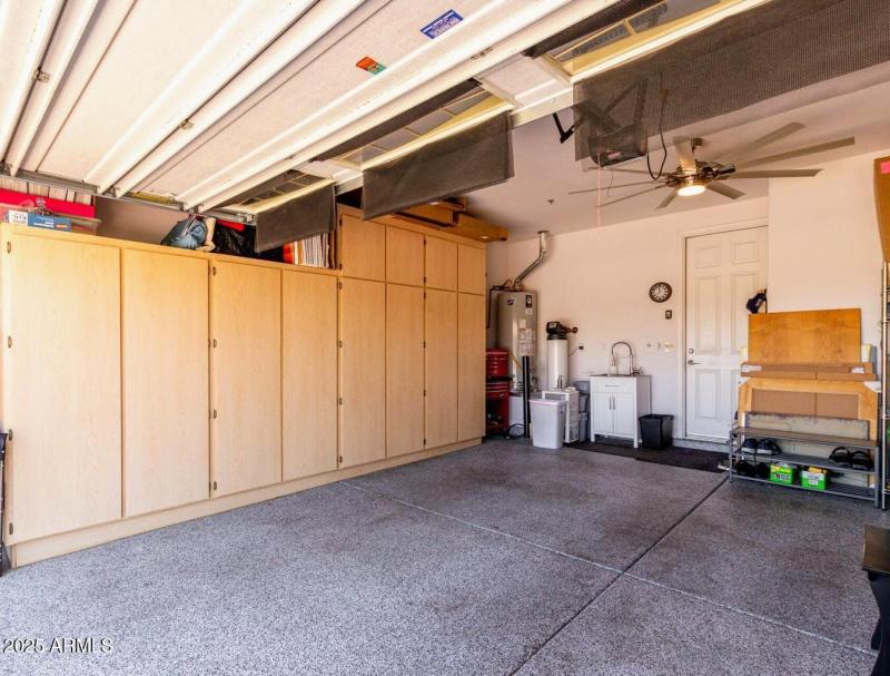 Inez Garage