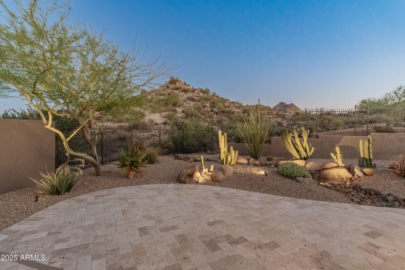 11703 E Buckskin Trail-47