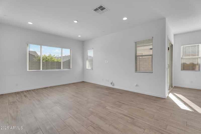 6-web-or-mls-Sierra-7