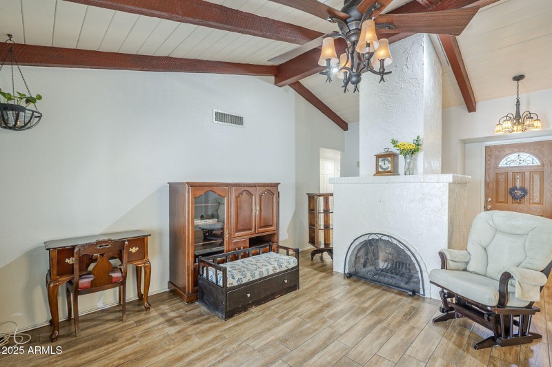 9-web-or-mls-Via De La Luna-9