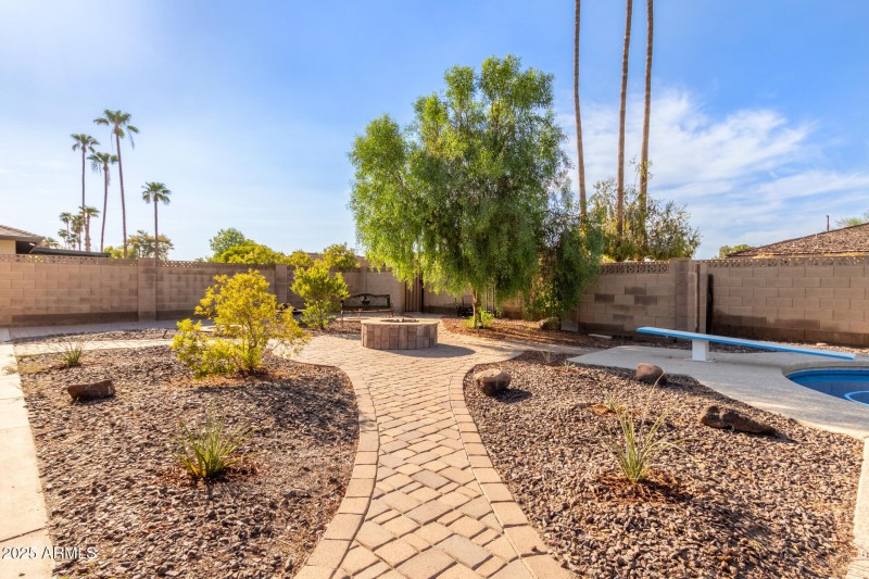 Firepit entertainment area