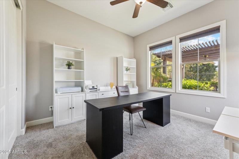 Bedroom 5/Hobby Room