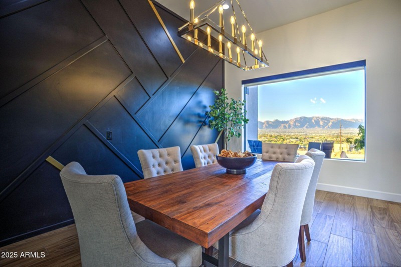 15 Dining room gorgeous accent wall
