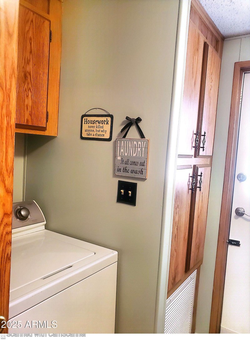 #65 laundry room (1)