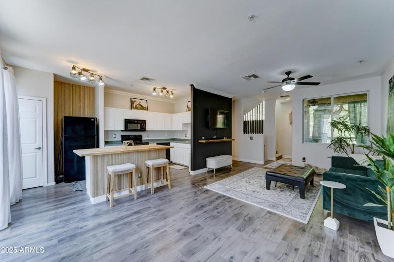 North-Phoenix-Epic-Townhome-11