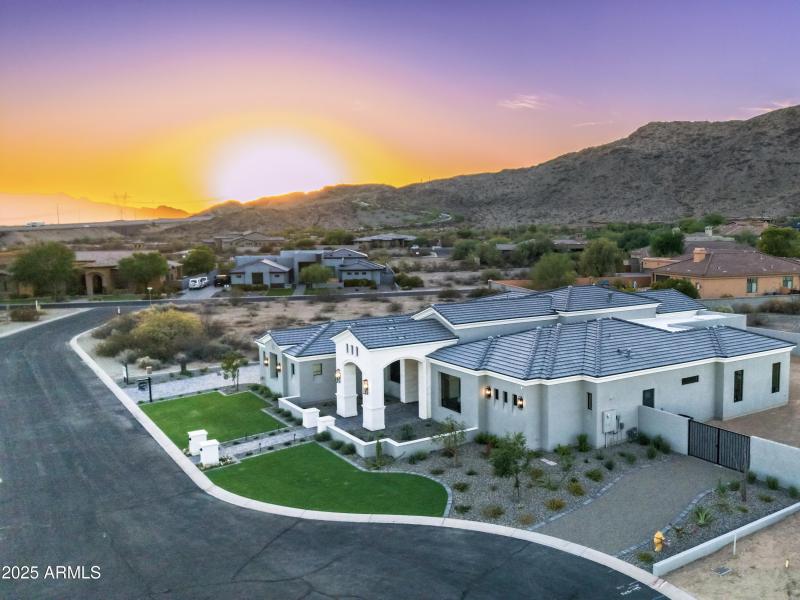 DJI_20250804191252_0429_D