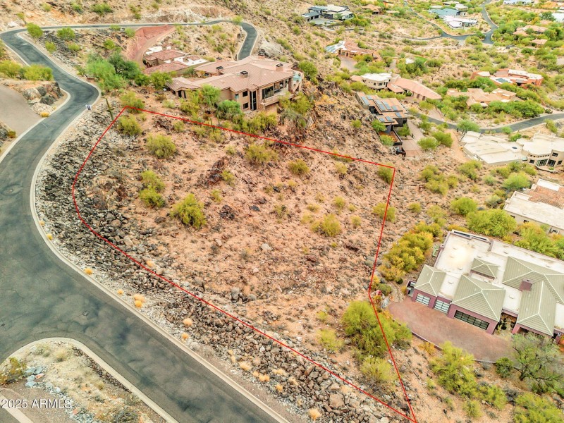 Create an elevated luxury desert life