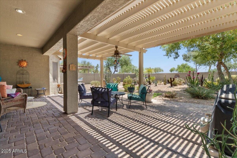 25-Back patio and yard