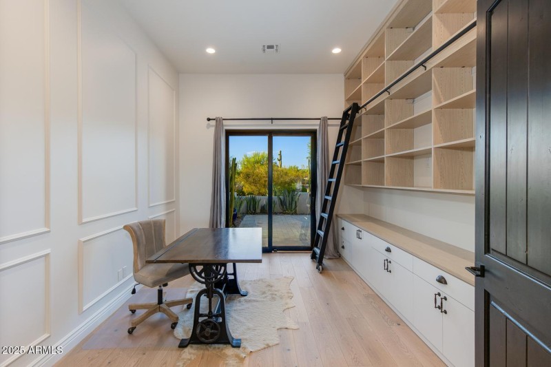 Private Office