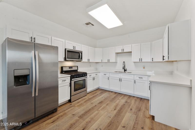 6-524 W. 11th St., Casa Grande, AZ-ocupi