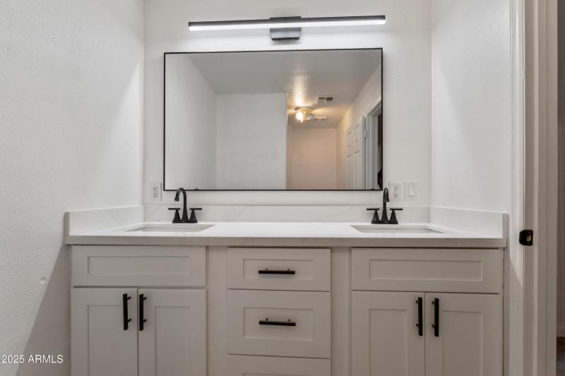 16-524 W. 11th St., Casa Grande, AZ-ocup