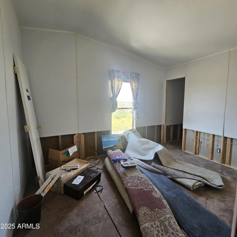 4fb3b08b-dd3a-47cf-8959-a2e7e2eb5d15