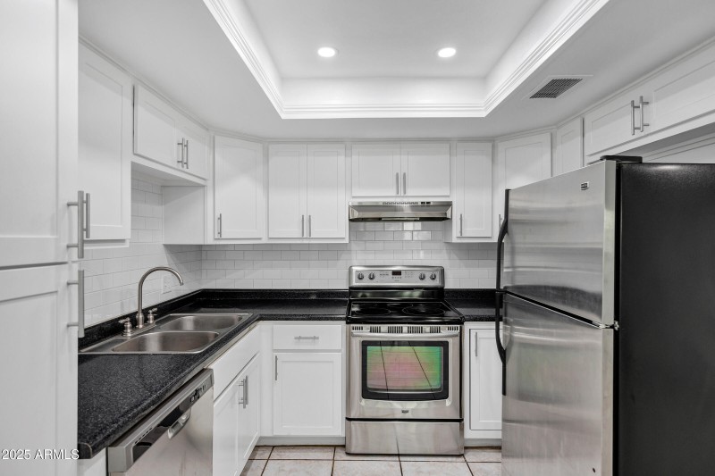 Light Bright Kitchen