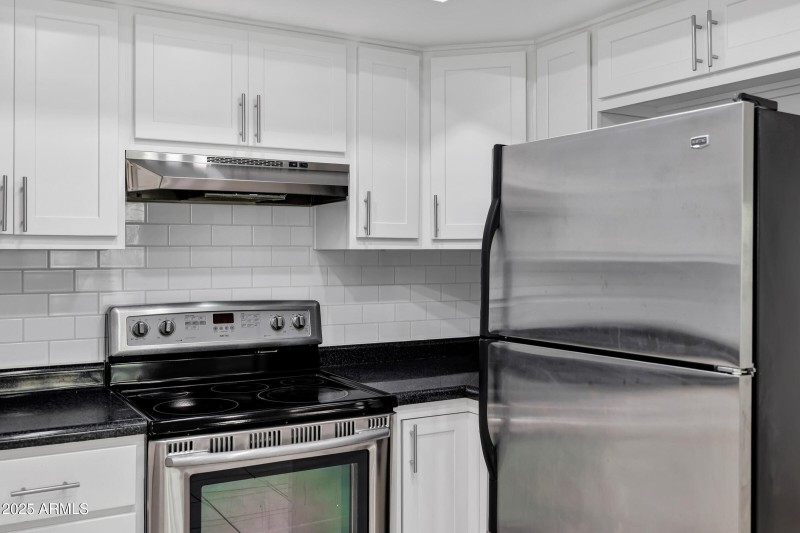 7930 E Camelback Rd unit 106-12